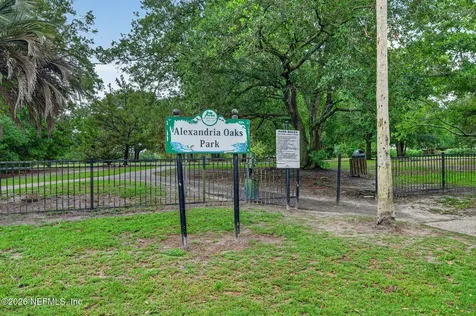 2405 Pineridge Road Jacksonville FL 32207