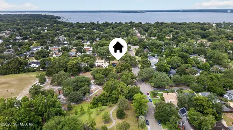 2405 Pineridge Road Jacksonville FL 32207