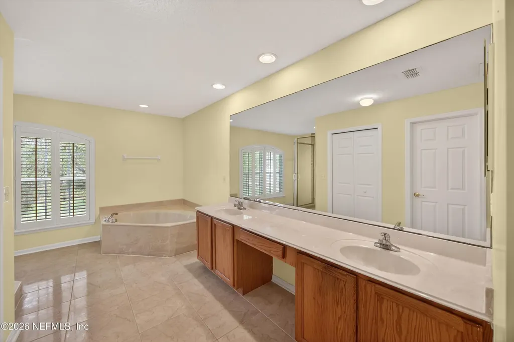 11092 Turnbridge Drive Jacksonville FL 32256