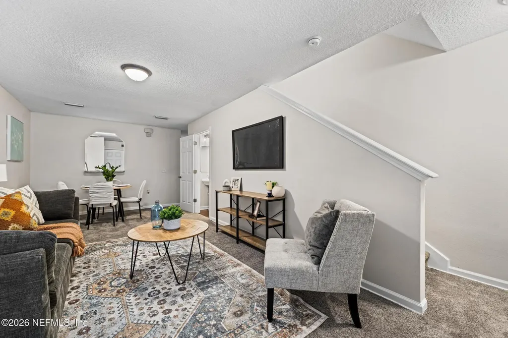 8446 Mcgirts Village Lane Jacksonville FL 32210