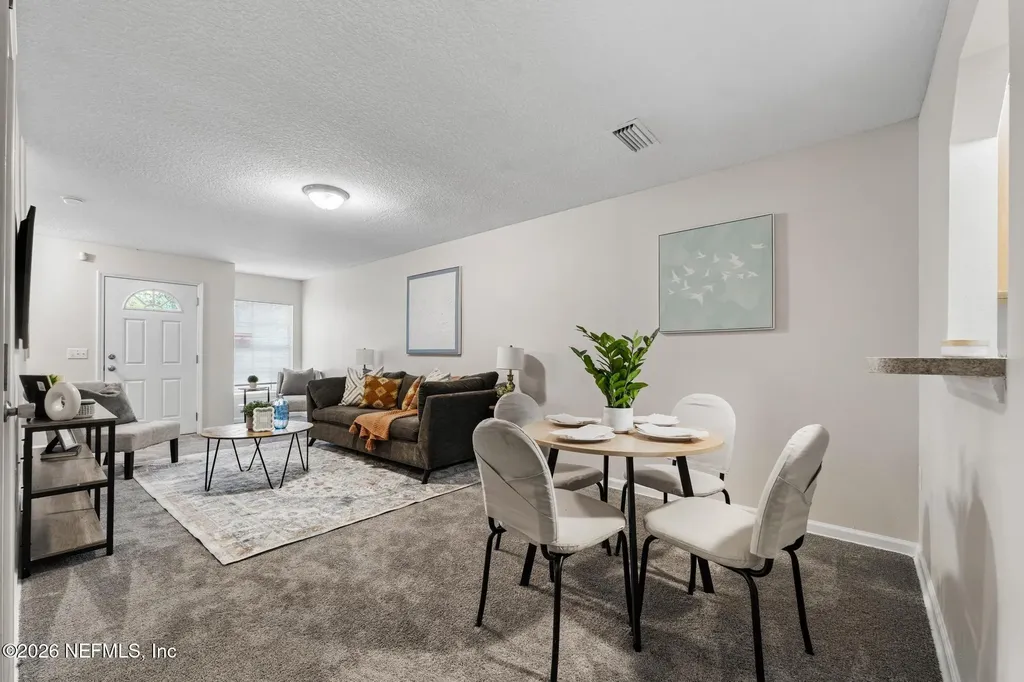 8446 Mcgirts Village Lane Jacksonville FL 32210