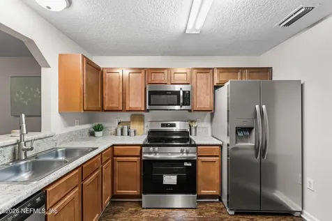 8446 Mcgirts Village Lane Jacksonville FL 32210