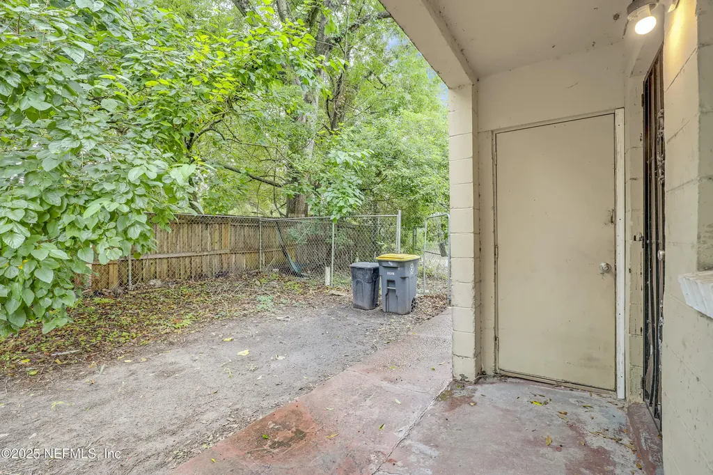 1530 W 21st Street Jacksonville FL 32209