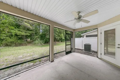486 Walnut Drive St. Johns FL 32259
