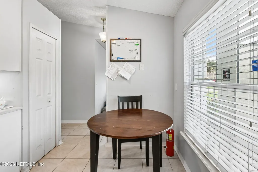 1585 Saddlebrook Lane Jacksonville FL 32221