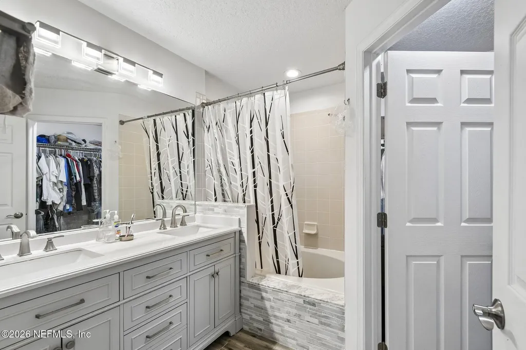 1585 Saddlebrook Lane Jacksonville FL 32221