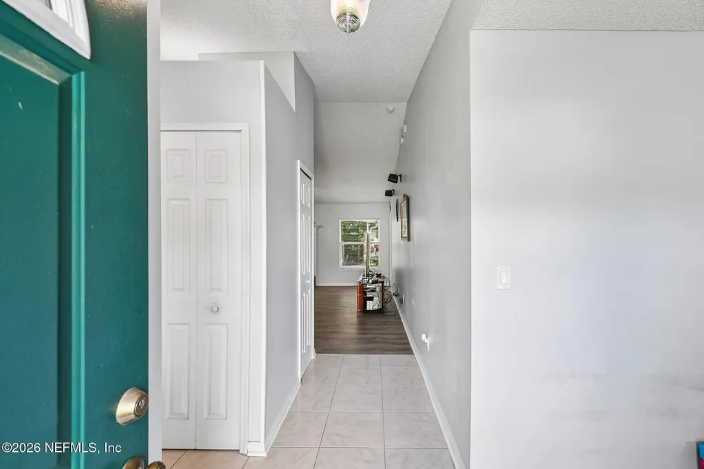1585 Saddlebrook Lane Jacksonville FL 32221