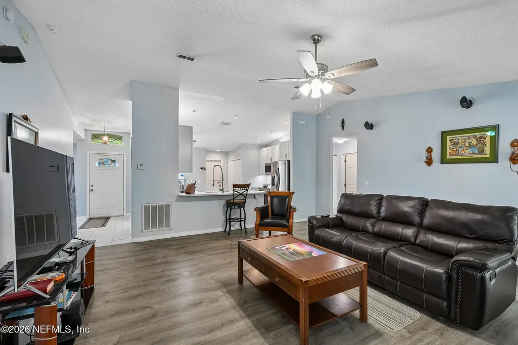 1585 Saddlebrook Lane Jacksonville FL 32221