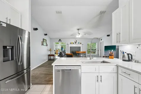 1585 Saddlebrook Lane Jacksonville FL 32221