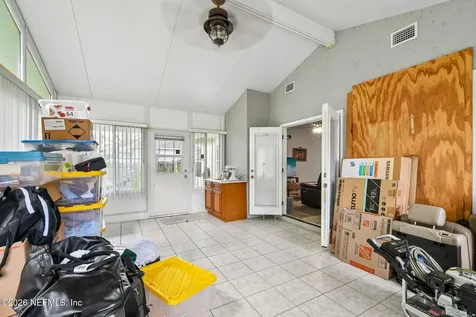 1585 Saddlebrook Lane Jacksonville FL 32221