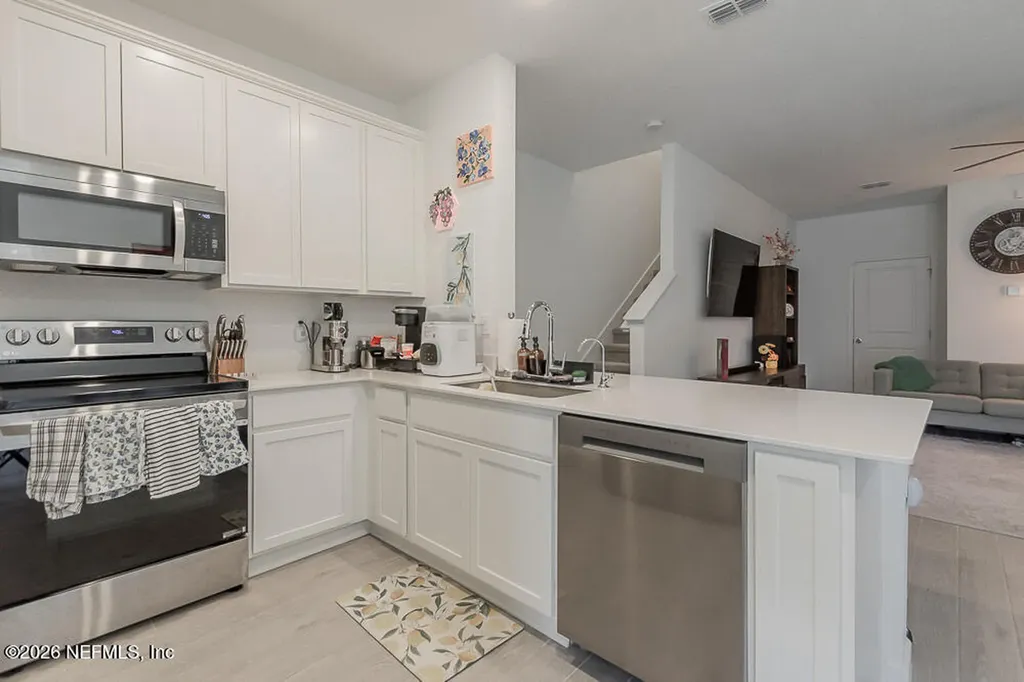 1680 Garden Grove Court Jacksonville FL 32211