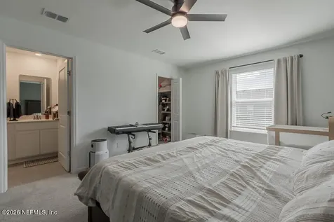 1680 Garden Grove Court Jacksonville FL 32211