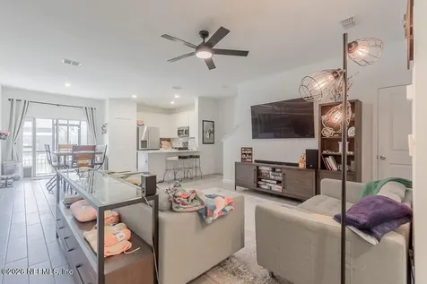 1680 Garden Grove Court Jacksonville FL 32211