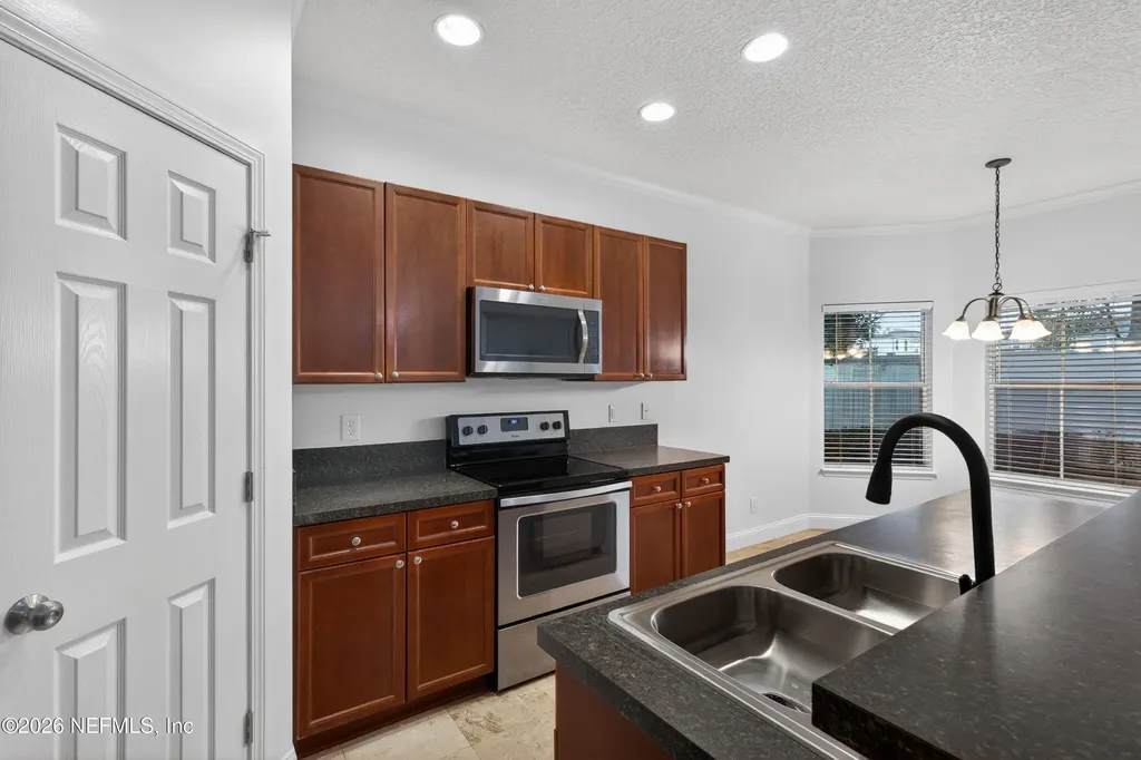 6251 Devonhurst Drive Jacksonville FL 32258