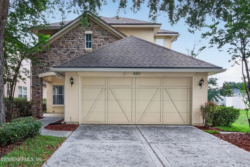 6251 Devonhurst Drive Jacksonville FL 32258
