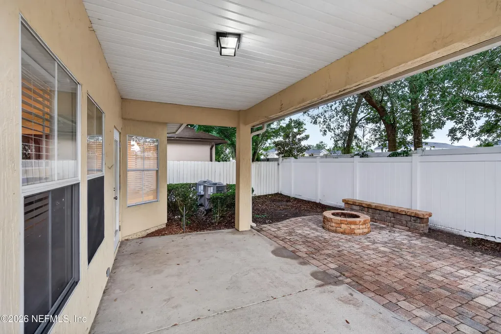 6251 Devonhurst Drive Jacksonville FL 32258