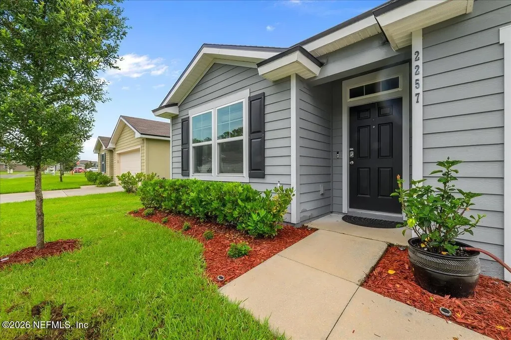 2257 Willow Springs Drive Green Cove Springs FL 32043