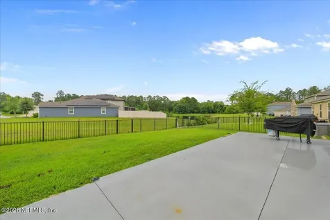 2257 Willow Springs Drive Green Cove Springs FL 32043