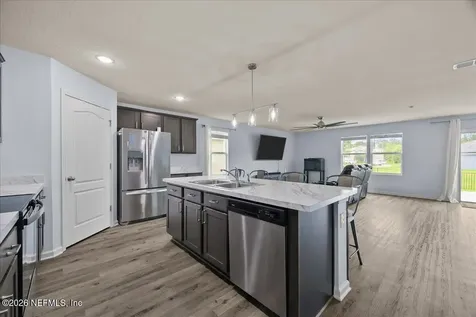 2257 Willow Springs Drive Green Cove Springs FL 32043