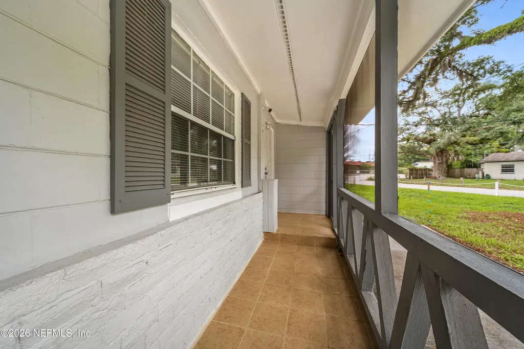 1241 King Arthur Road Jacksonville FL 32211