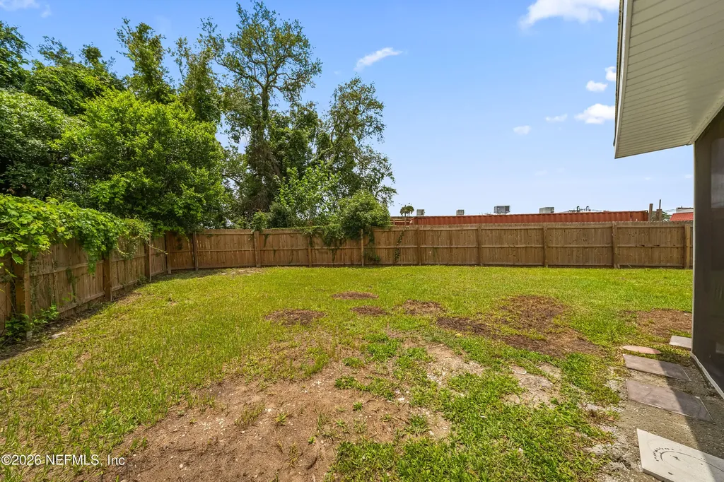 1241 King Arthur Road Jacksonville FL 32211