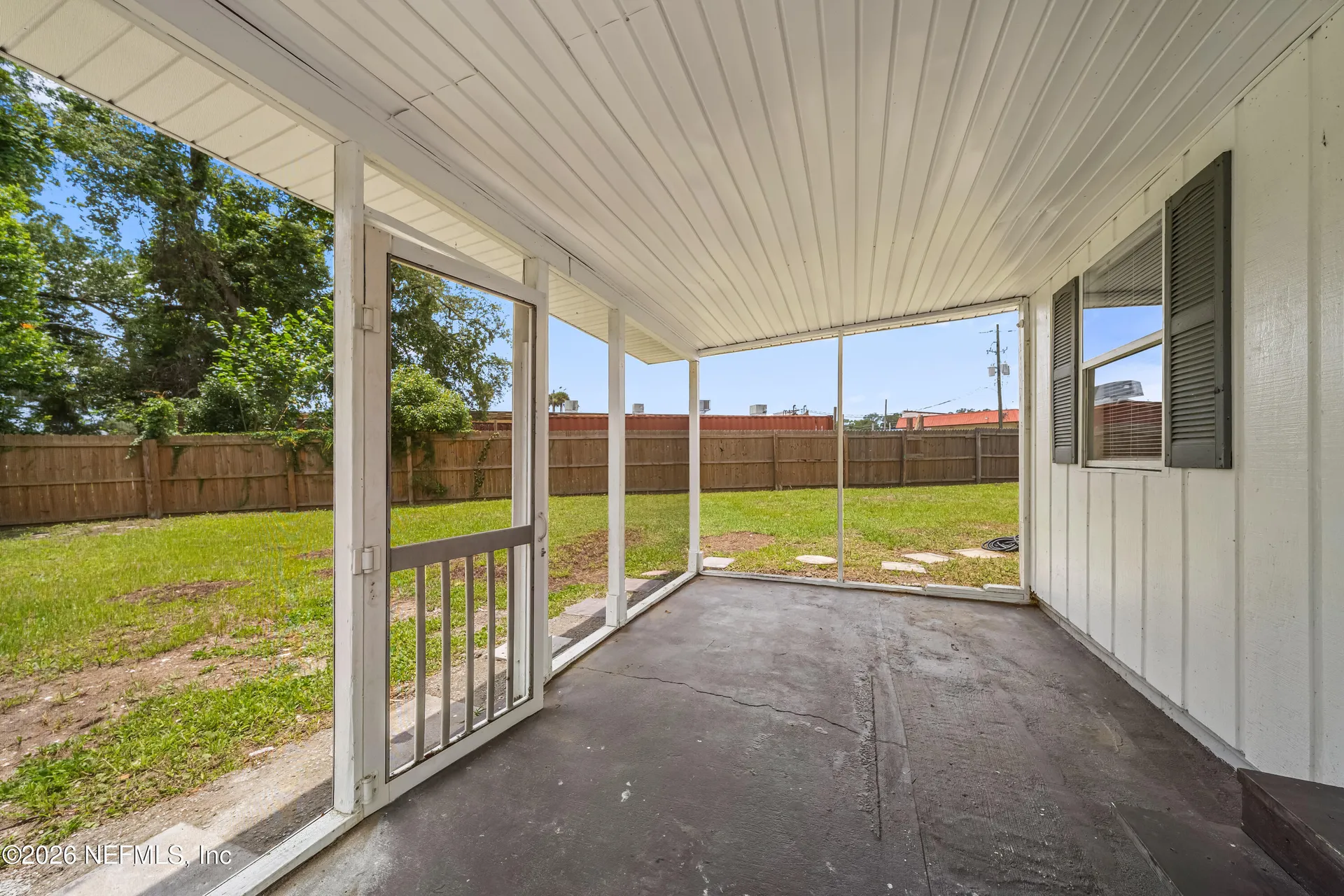 1241 King Arthur Road Jacksonville FL 32211