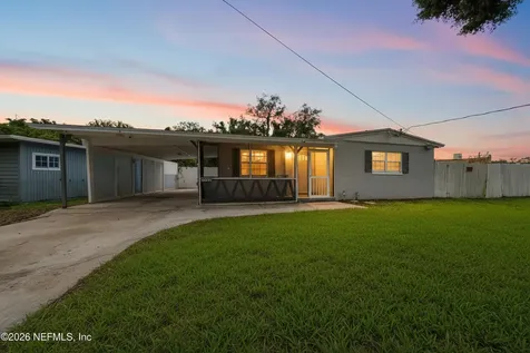 1241 King Arthur Road Jacksonville FL 32211