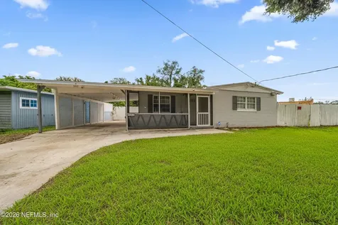 1241 King Arthur Road Jacksonville FL 32211