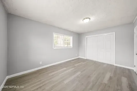 1241 King Arthur Road Jacksonville FL 32211