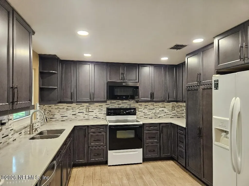 1723 Mary Beth Court Middleburg FL 32068