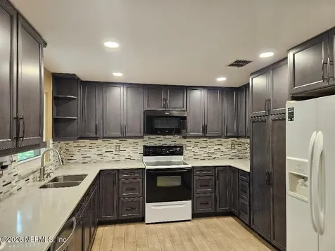 1723 Mary Beth Court Middleburg FL 32068