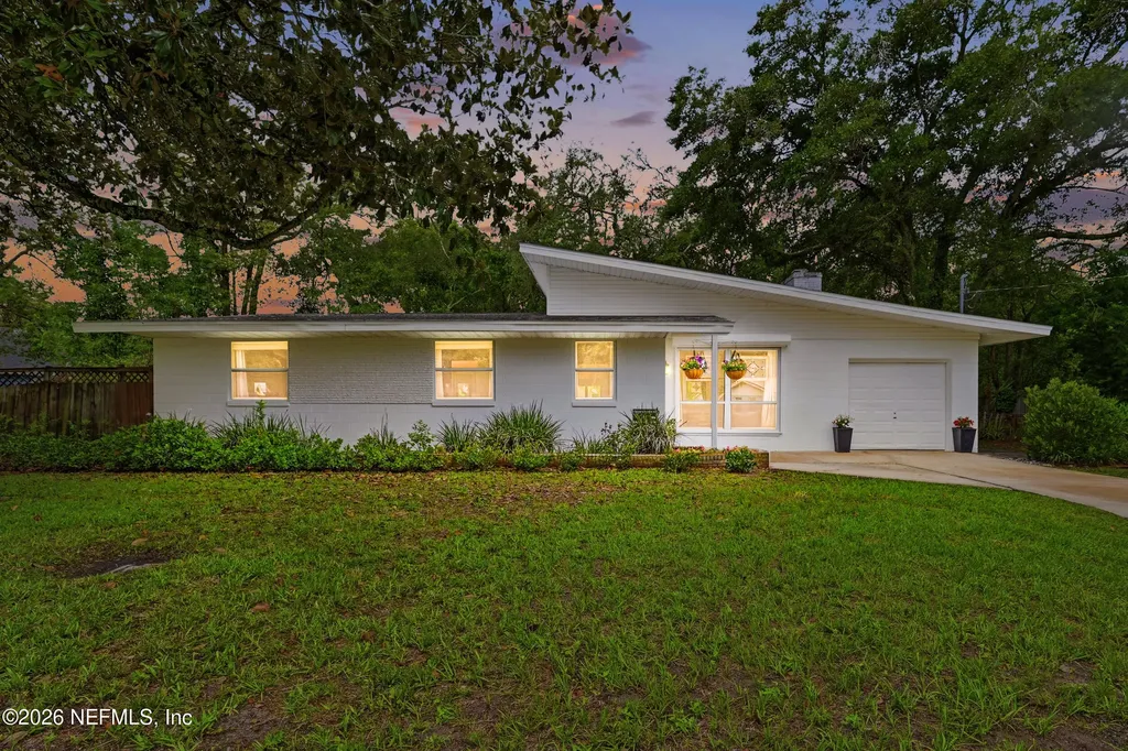 1538 5th Avenue N Jacksonville Beach FL 32250