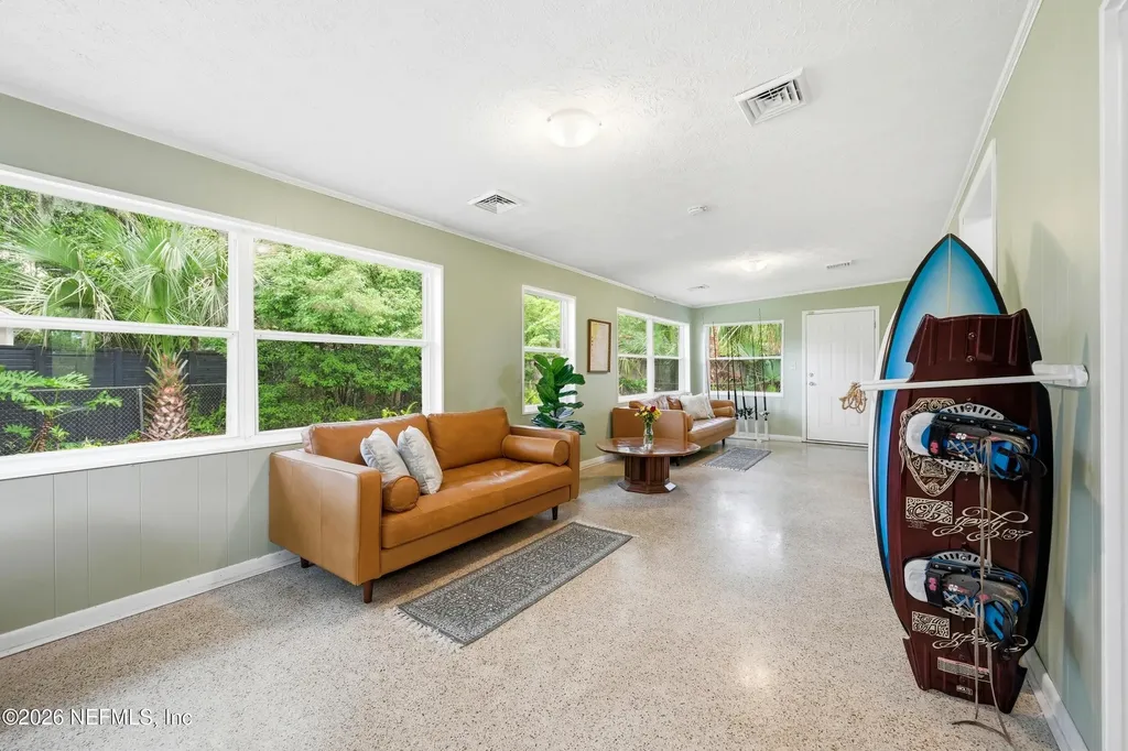 1538 5th Avenue N Jacksonville Beach FL 32250