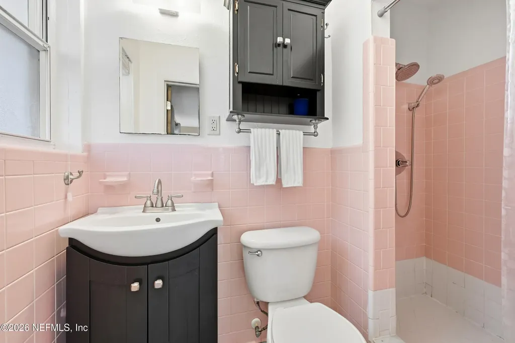 1538 5th Avenue N Jacksonville Beach FL 32250