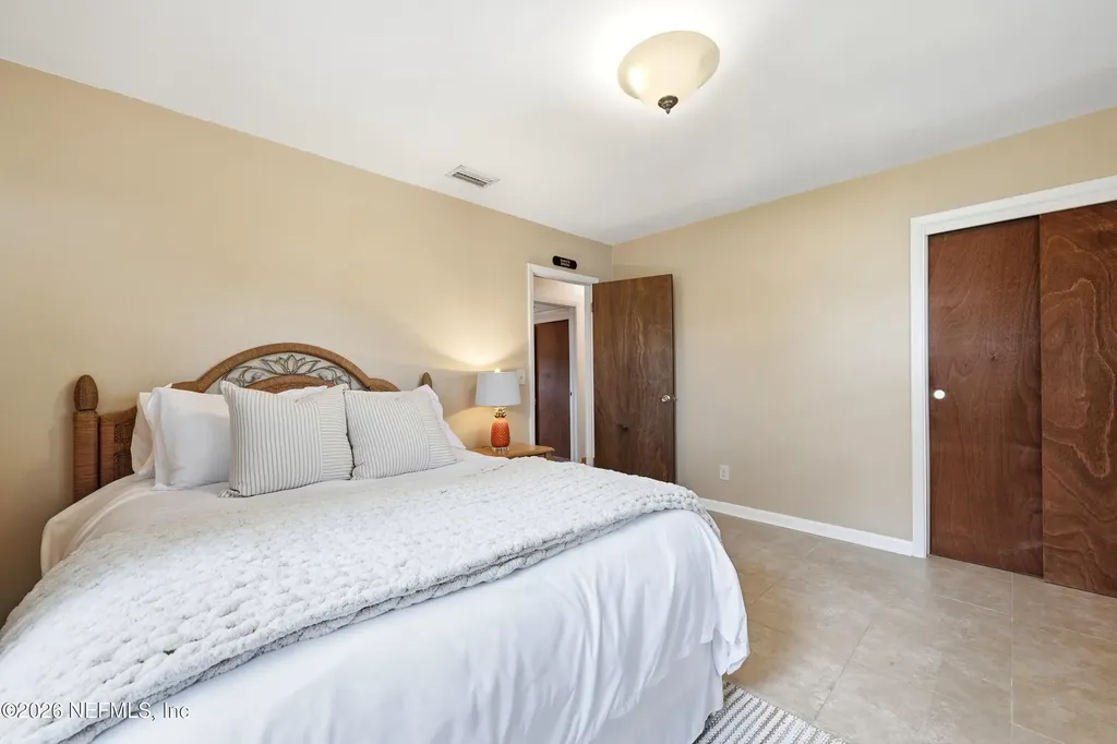 1538 5th Avenue N Jacksonville Beach FL 32250