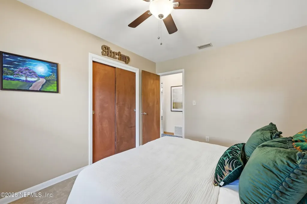 1538 5th Avenue N Jacksonville Beach FL 32250