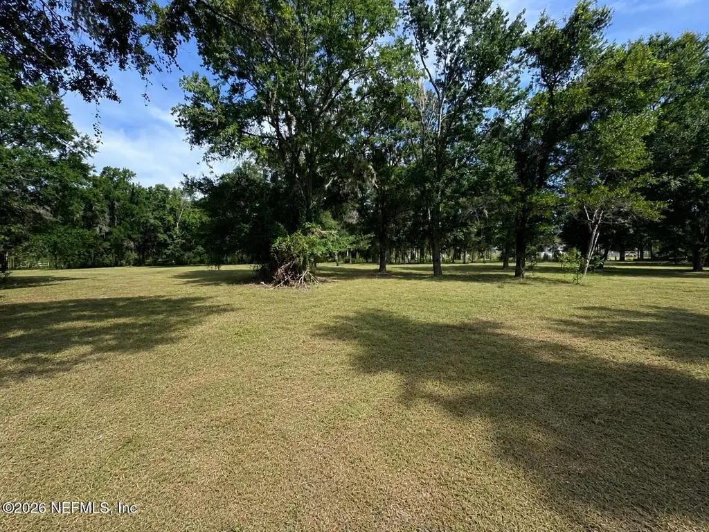 2554 NW 223rd Street NW Lawtey FL 32058
