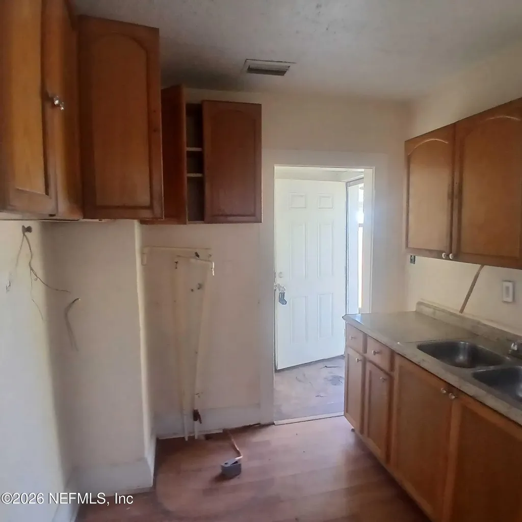 1265 W 30th Street Jacksonville FL 32209
