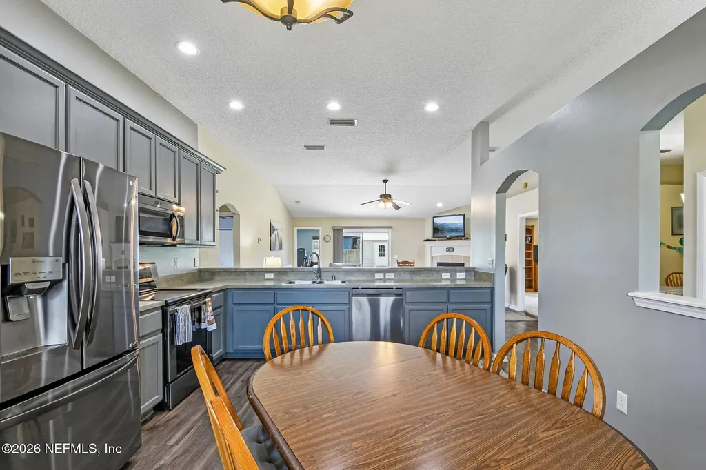 2550 Royal Pointe Drive Green Cove Springs FL 32043