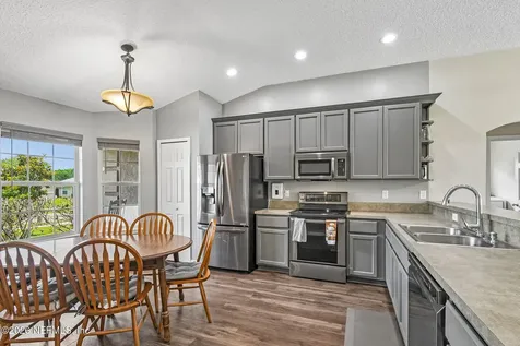 2550 Royal Pointe Drive Green Cove Springs FL 32043