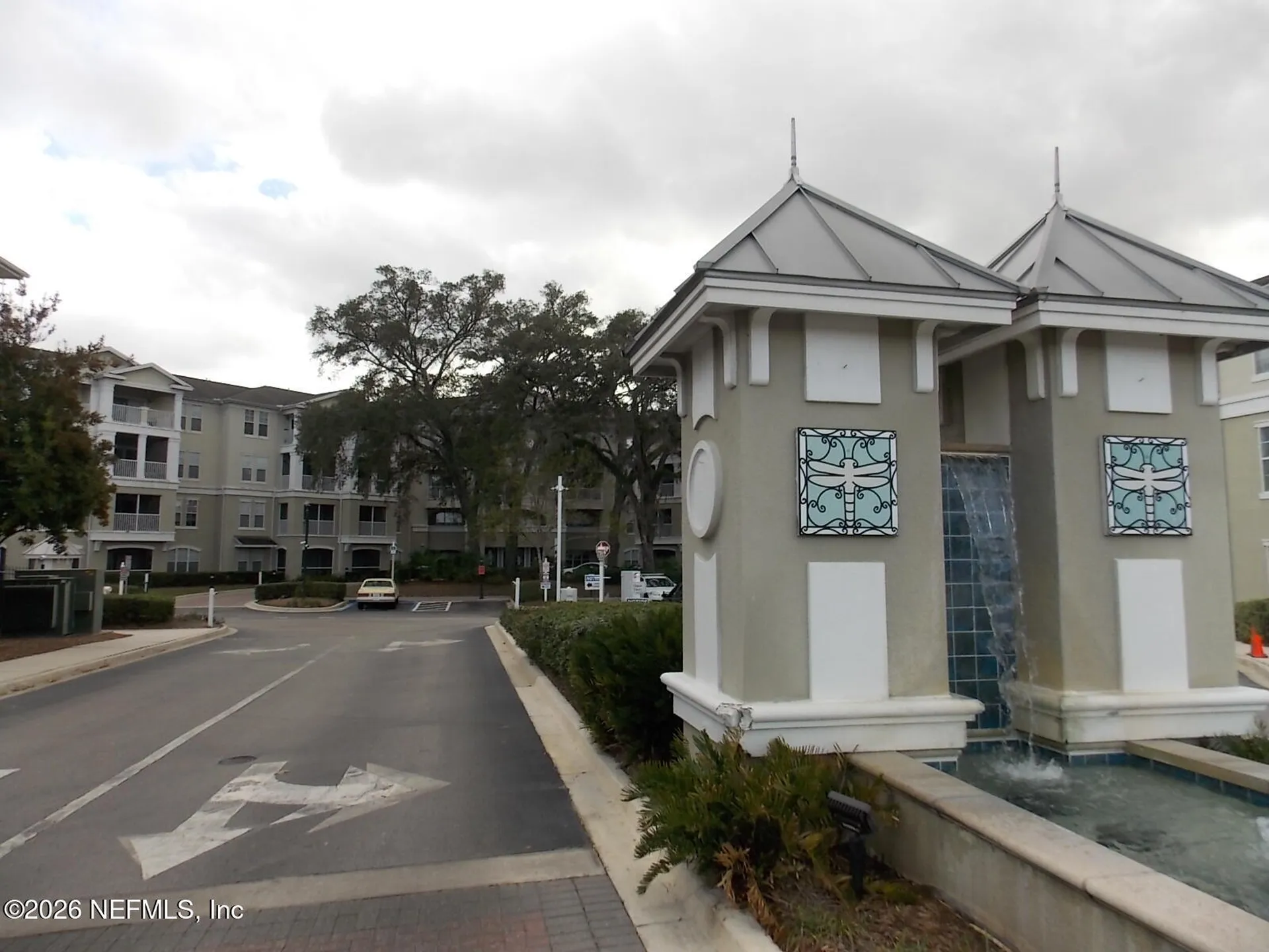 8290 Gate Parkway W Jacksonville FL 32216