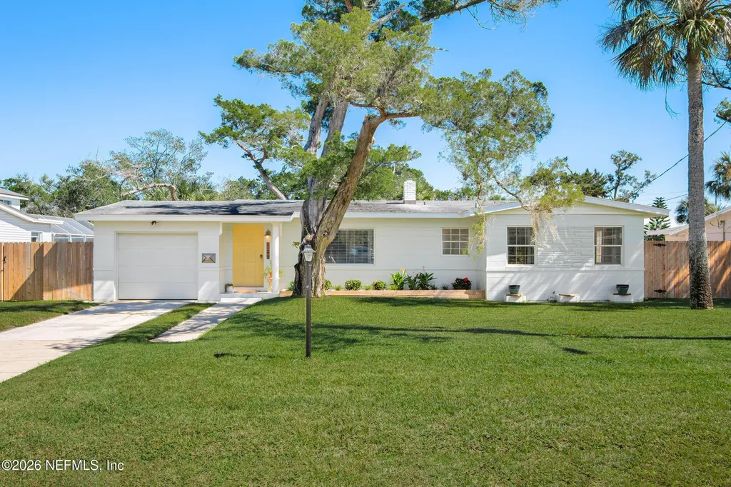 82 Coquina Avenue St. Augustine FL 32080