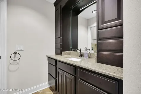 10164 Bear Valley Road Jacksonville FL 32257