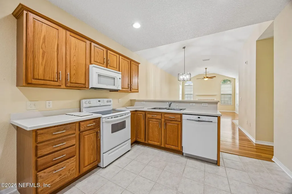 4369 Edgewater Crossing Drive Jacksonville FL 32257