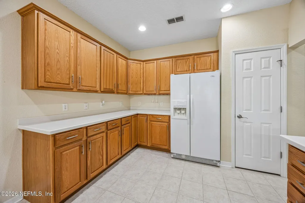 4369 Edgewater Crossing Drive Jacksonville FL 32257
