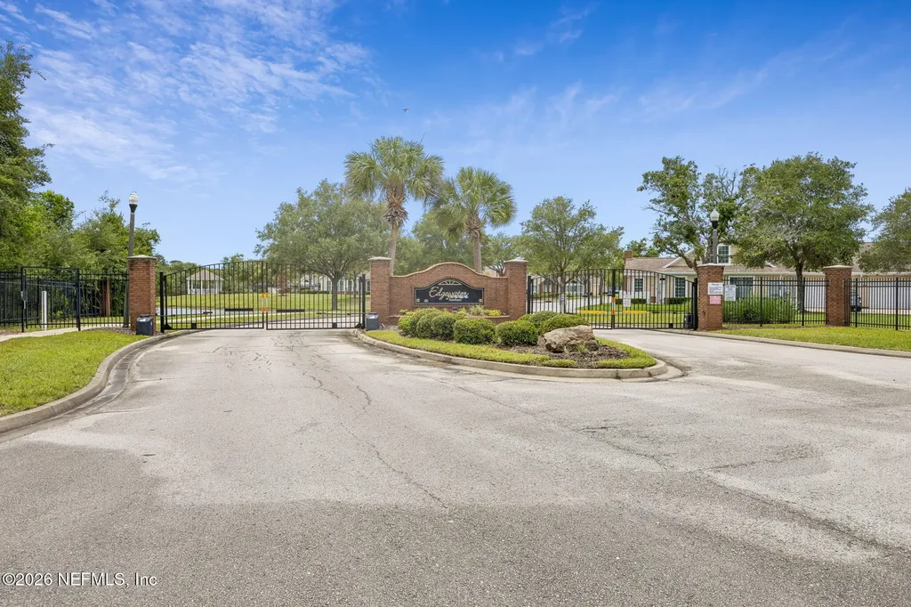 4369 Edgewater Crossing Drive Jacksonville FL 32257