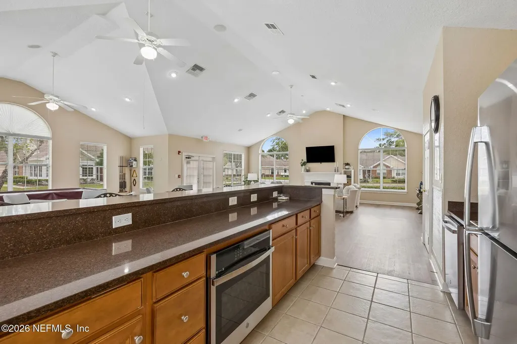 4369 Edgewater Crossing Drive Jacksonville FL 32257