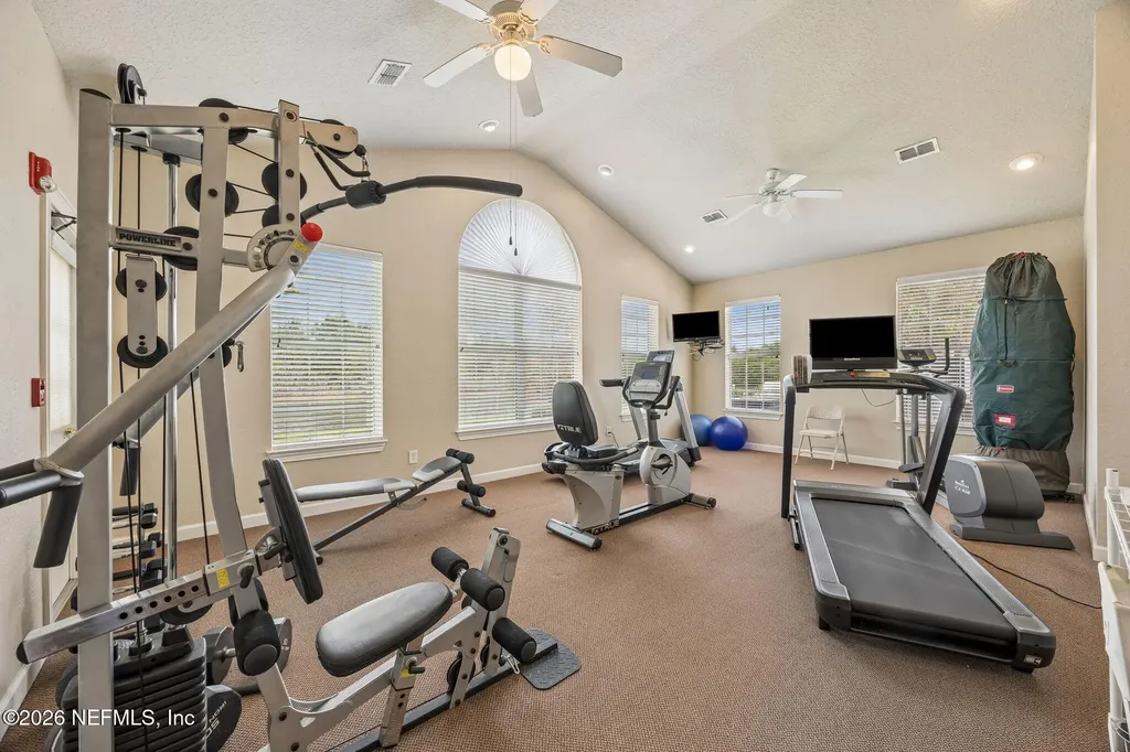 4369 Edgewater Crossing Drive Jacksonville FL 32257