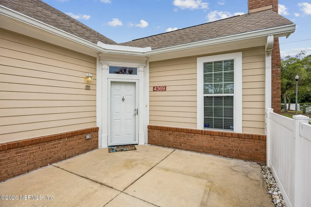 4369 Edgewater Crossing Drive Jacksonville FL 32257