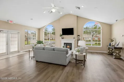 4369 Edgewater Crossing Drive Jacksonville FL 32257